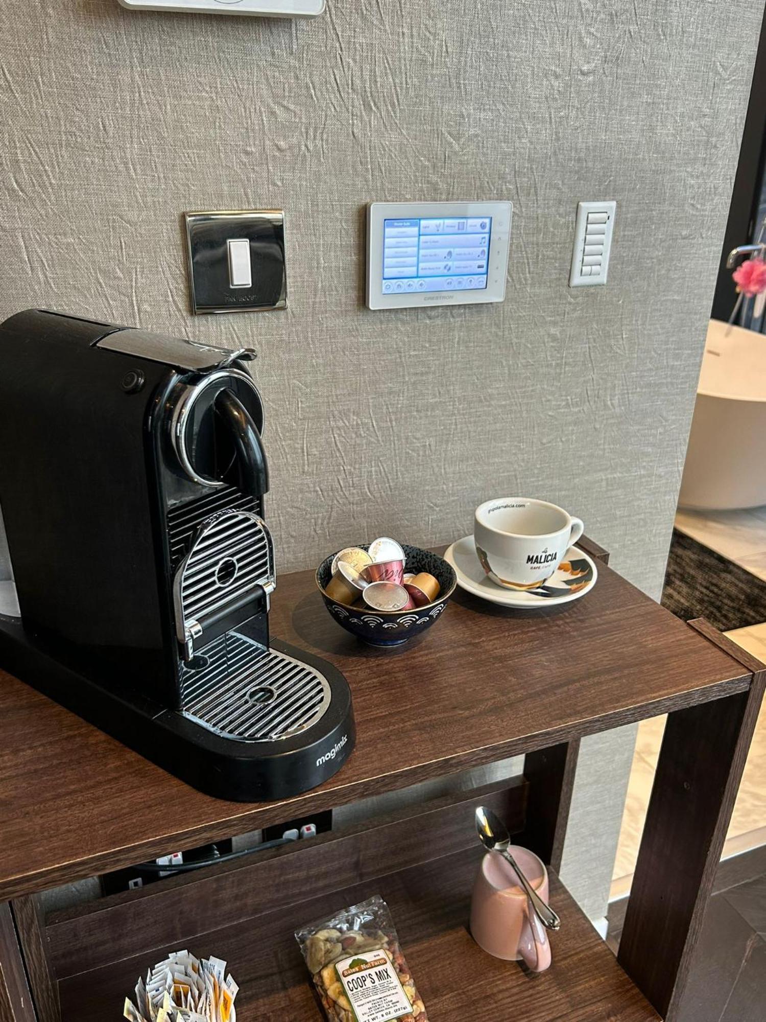 Penthouse In Homestay London
